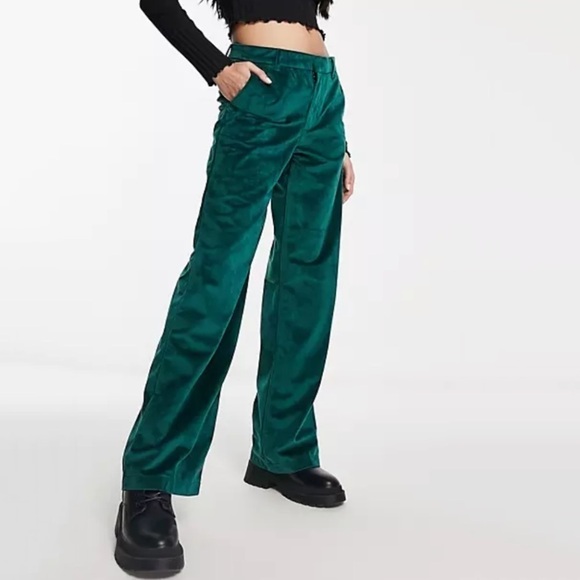 NWT Levi’s Baggy Velvet Trouser Pants in Dark Green - Picture 3 of 12
